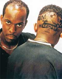 ГАМБИЙСКИЕ КРАСАВЦЫ: всегда готовы принять автомобиль в подарок