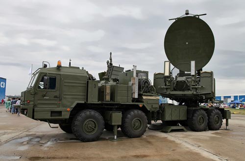 «Красуха-2», предыдущее поколение передвижных комплексов РЭБ. Фото: Виталий Кузьмин / Wikimedia.org