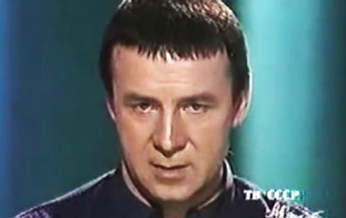 Кадр с одного из первых телесеансов Анатолия Кашпировского