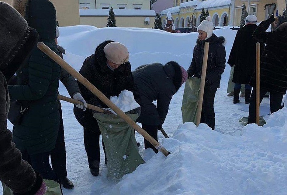 скандал в Саратове