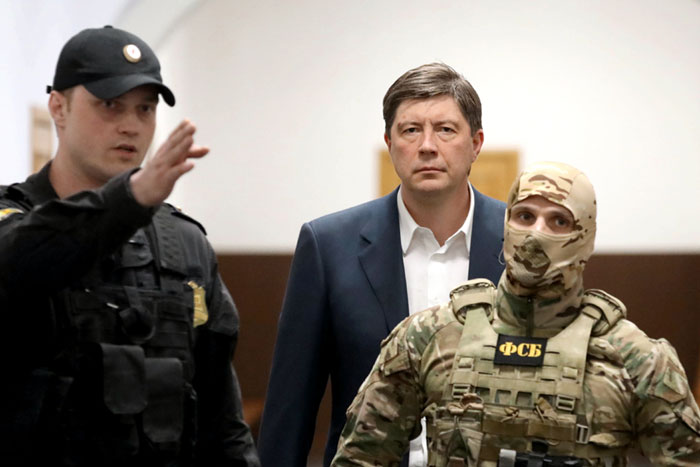 Алексей Хотин