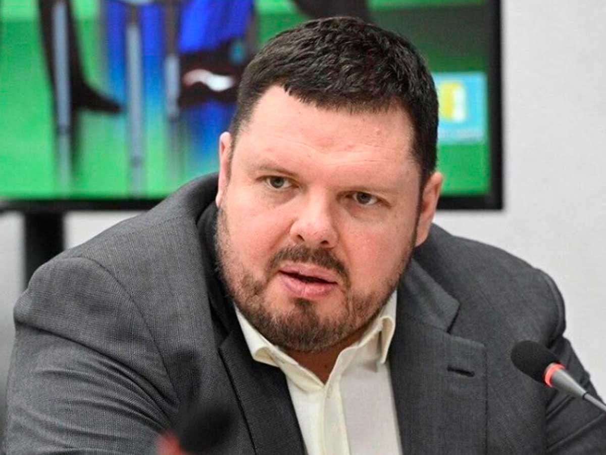 Депутат Евгений Марченко Марченко поддержал идею Милонова лишить Литву возможности зарабатывать на России