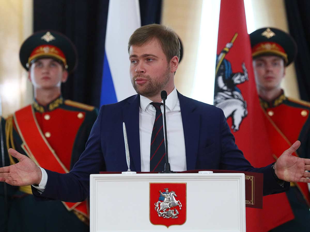 Внук лидера КПРФ Геннадия Зюганова — депутат Мосгордумы Леонид Зюганов Коммунисты хотели оставить «детей войны» без денег