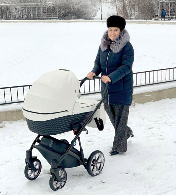У 52-летней ведьмы три сына и дочка