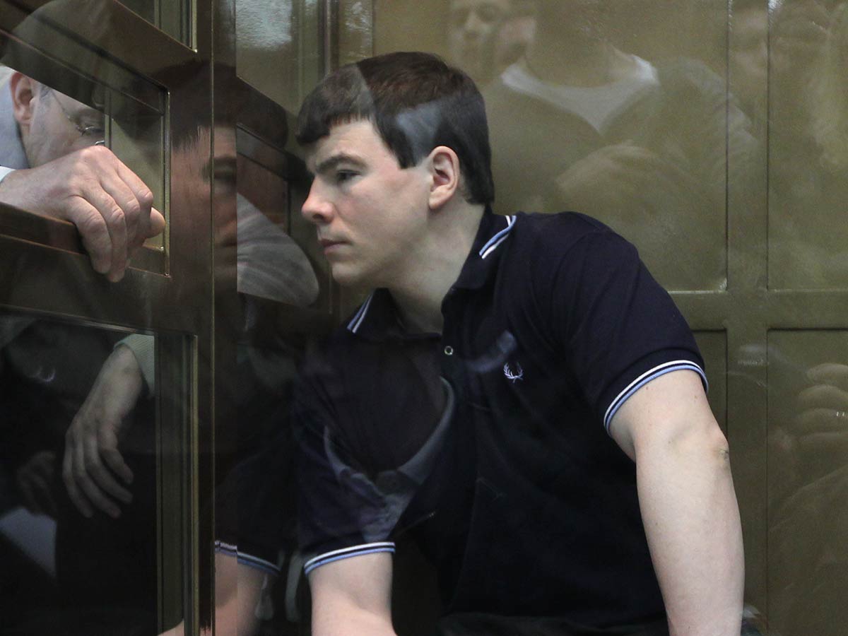 Сегодня нацист Никита Тихонов и бывшая возлюбленная Евгения Хасис сидят в тюрьме. Фото: Стрижнова Людмила/КП