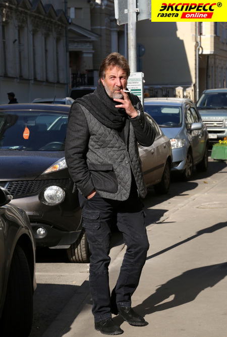 ЛЕОНИД ЯРМОЛЬНИК