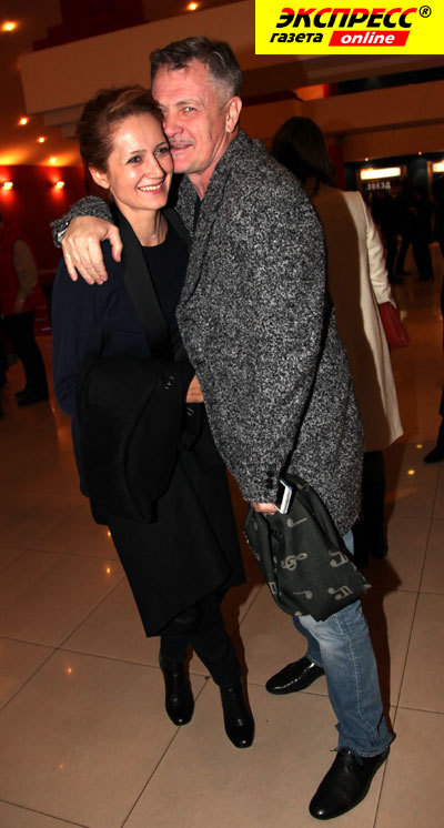 ЮРИЙ МОРОЗ, ВИКТОРИЯ ИСАКОВА