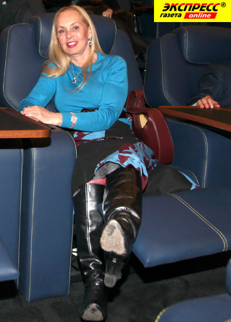 НЕЛЛИ КОБЗОН