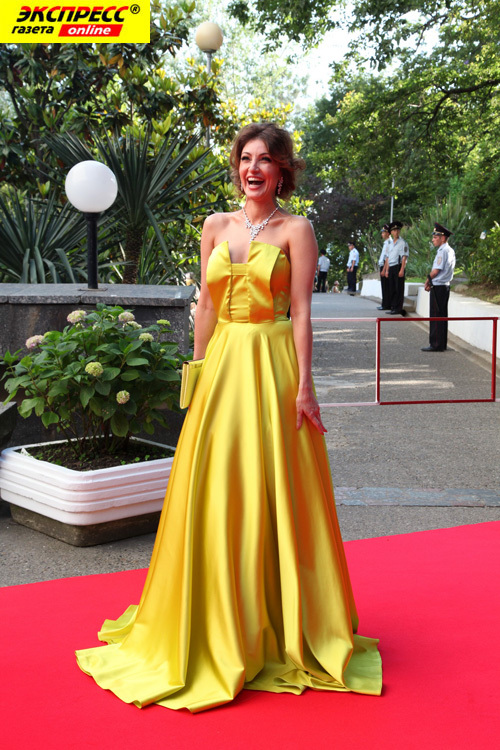 АНАСТАСИЯ МАКЕЕВА