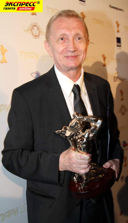 ВЛАДИМИР КОНДРАТЬЕВ