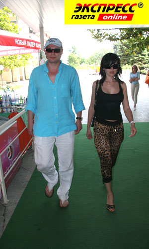 ЖИГУНОВ И ЗАВОРОТНЮК: после окончания фестиваля остались в «Жемчужине» — пару дней отдохнуть на халявку