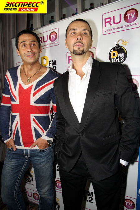 ГРУППА «ЧАЙ ВДВОЁМ»