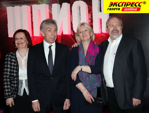 ЮРИЙ НИКОЛАЕВ и ВЛАДИМИР ХОТИНЕНКО С СУПРУГАМИ