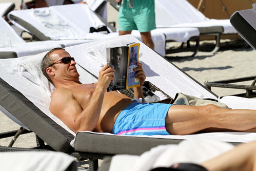 ...а теперь она вместе с Владиславом ДОРОНИНЫМ отдыхает в Майами