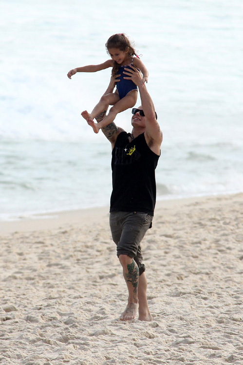 Дженнифер ЛОПЕС