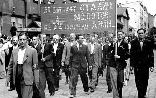 В 1939 году жители Литвы были счастливы избавиться от «независимости» и с радостью вступили в СССР