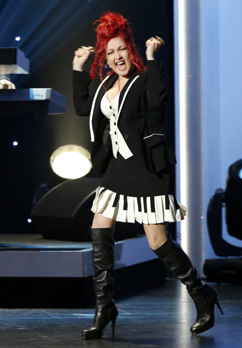 Синди ЛОПЕР