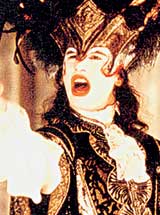 Кадр из к/ф "Фаринелли-кастрат"