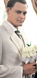 Артем АРТЕМЬЕВ