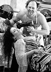 ПИСАНКА: отдалась в руки партнера по «Танцам со звездами» Николая Коваленко