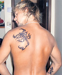 СВЕЖАЯ ТАТУИРОВКА: производит впечатление