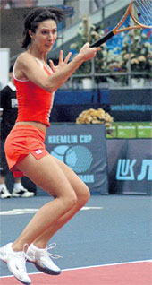 АНАСТАСИЯ: возвращаться на корт не собирается