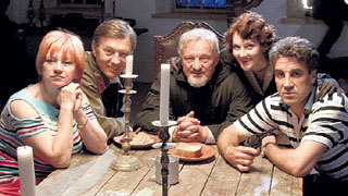 С коллегами по сериалу «Александровский сад»