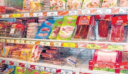 Качественные колбасы и итальянская ветчина доступны в Германии любому