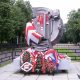 Памятник погибшим в 1982 году, установленный на десятилетнюю годовщину трагедии. wikimedia